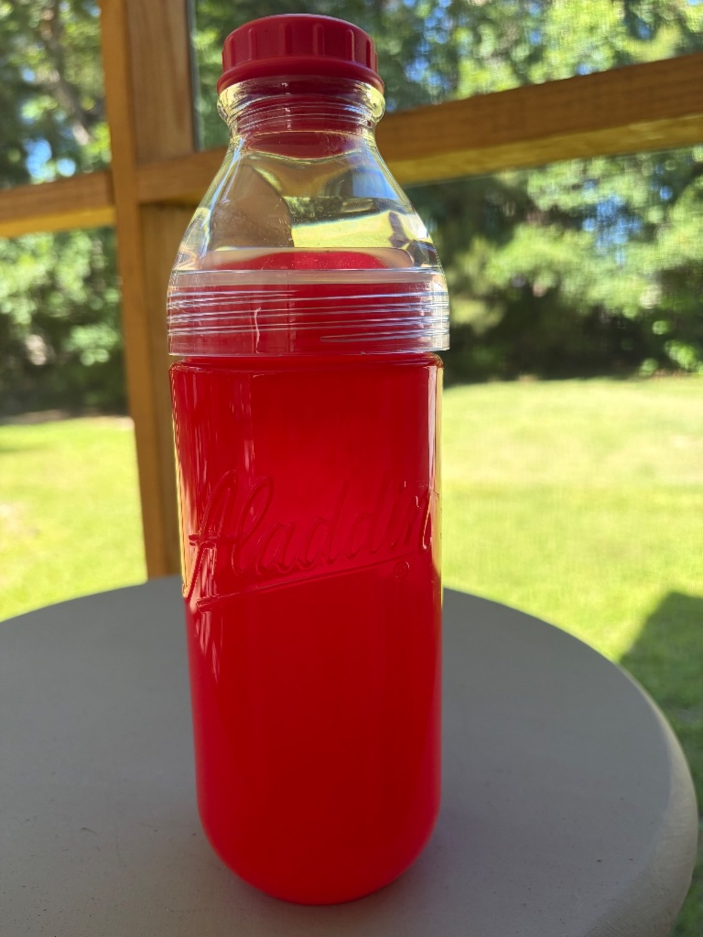 Aladdin two way lid milk bottle. Double wall 1 7/8 Pint Red